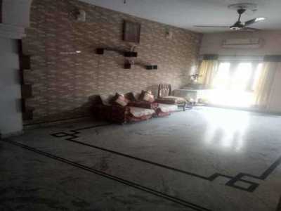 Home For Rent in Lucknow, India