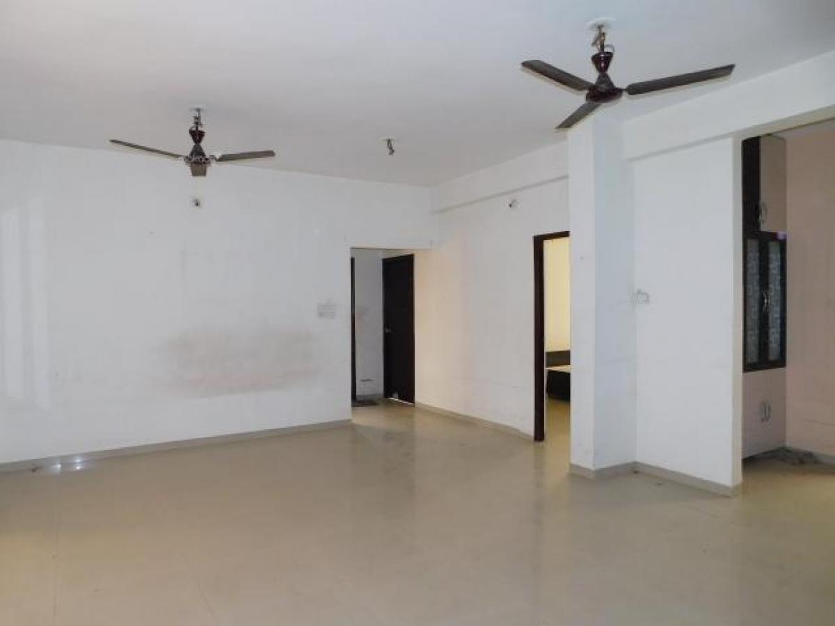 Picture of Apartment For Rent in Vadodara, Gujarat, India