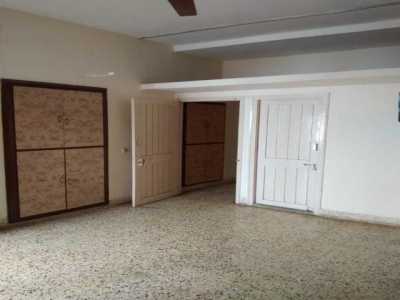 Home For Rent in Vadodara, India