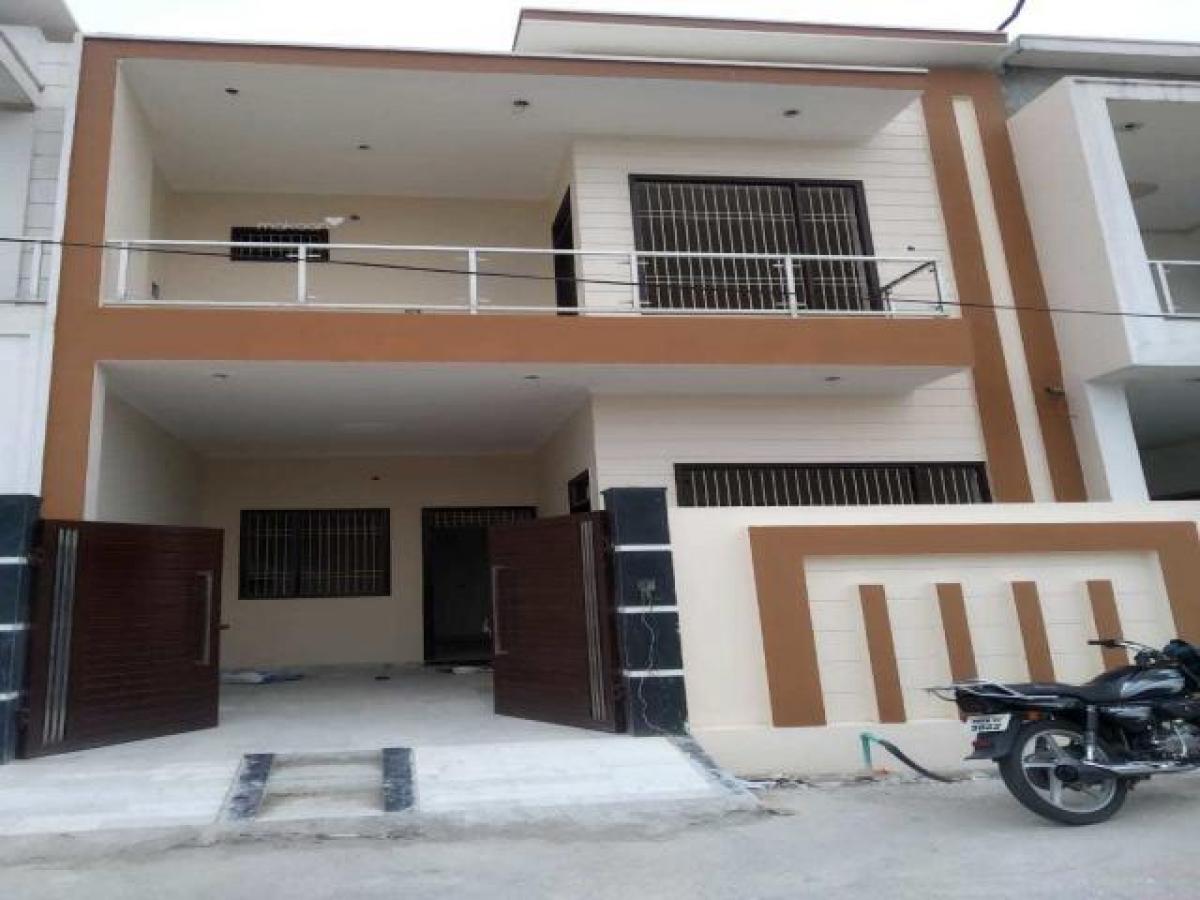 Picture of Home For Sale in Jalandhar, Punjab, India