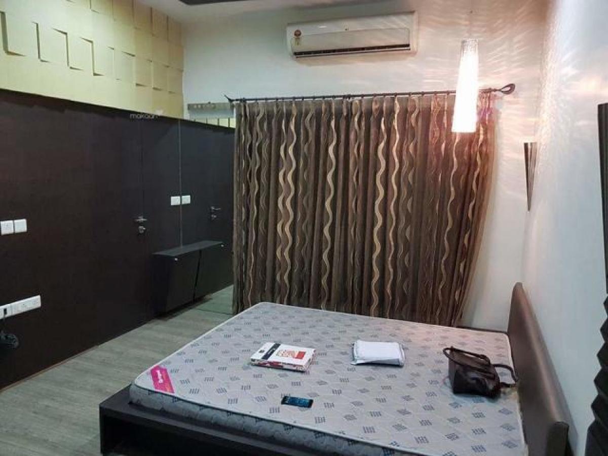 Picture of Home For Sale in Kolkata, West Bengal, India