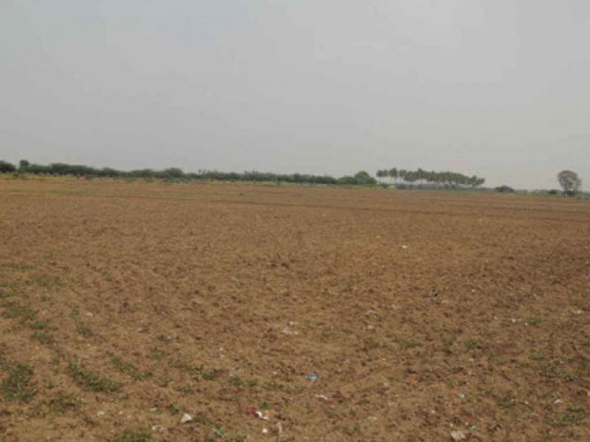 Picture of Residential Land For Sale in Vijayawada, Andhra Pradesh, India