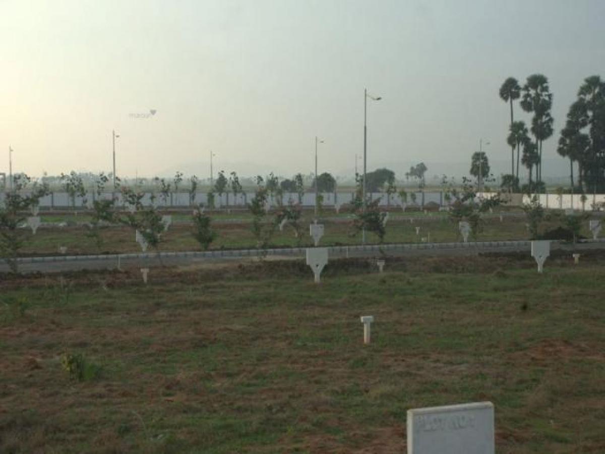 Picture of Residential Land For Sale in Vijayawada, Andhra Pradesh, India