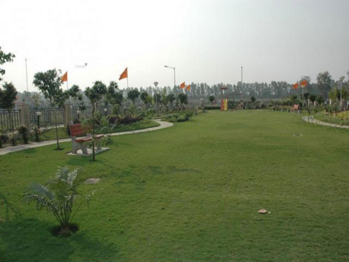 Picture of Residential Land For Sale in Faridabad, Haryana, India