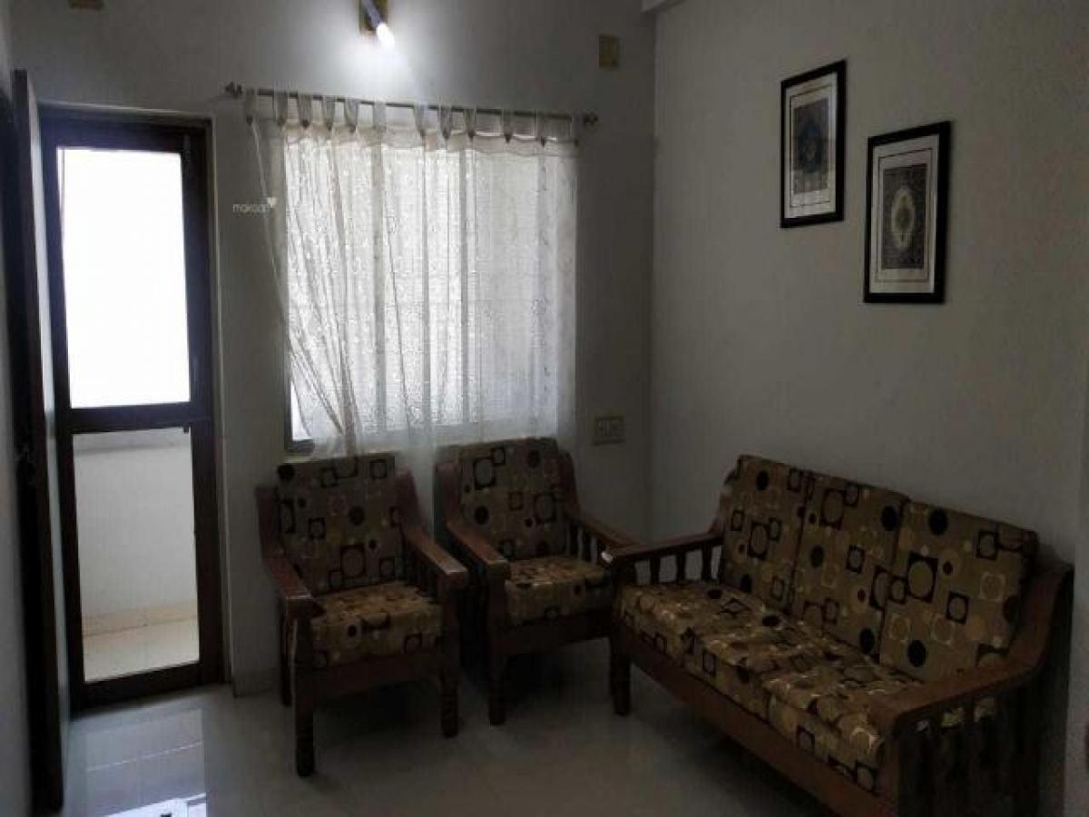 Picture of Apartment For Rent in Vadodara, Gujarat, India