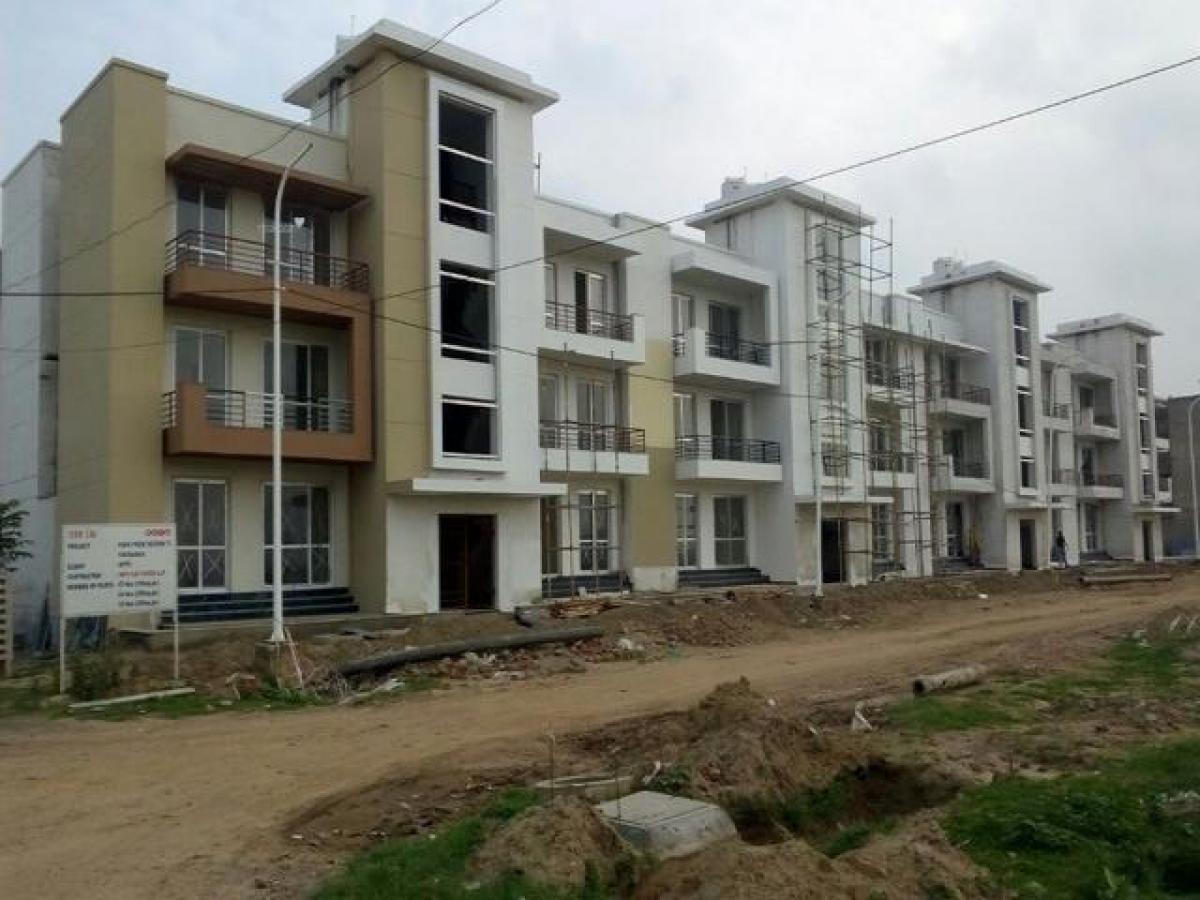 Picture of Home For Sale in Faridabad, Haryana, India