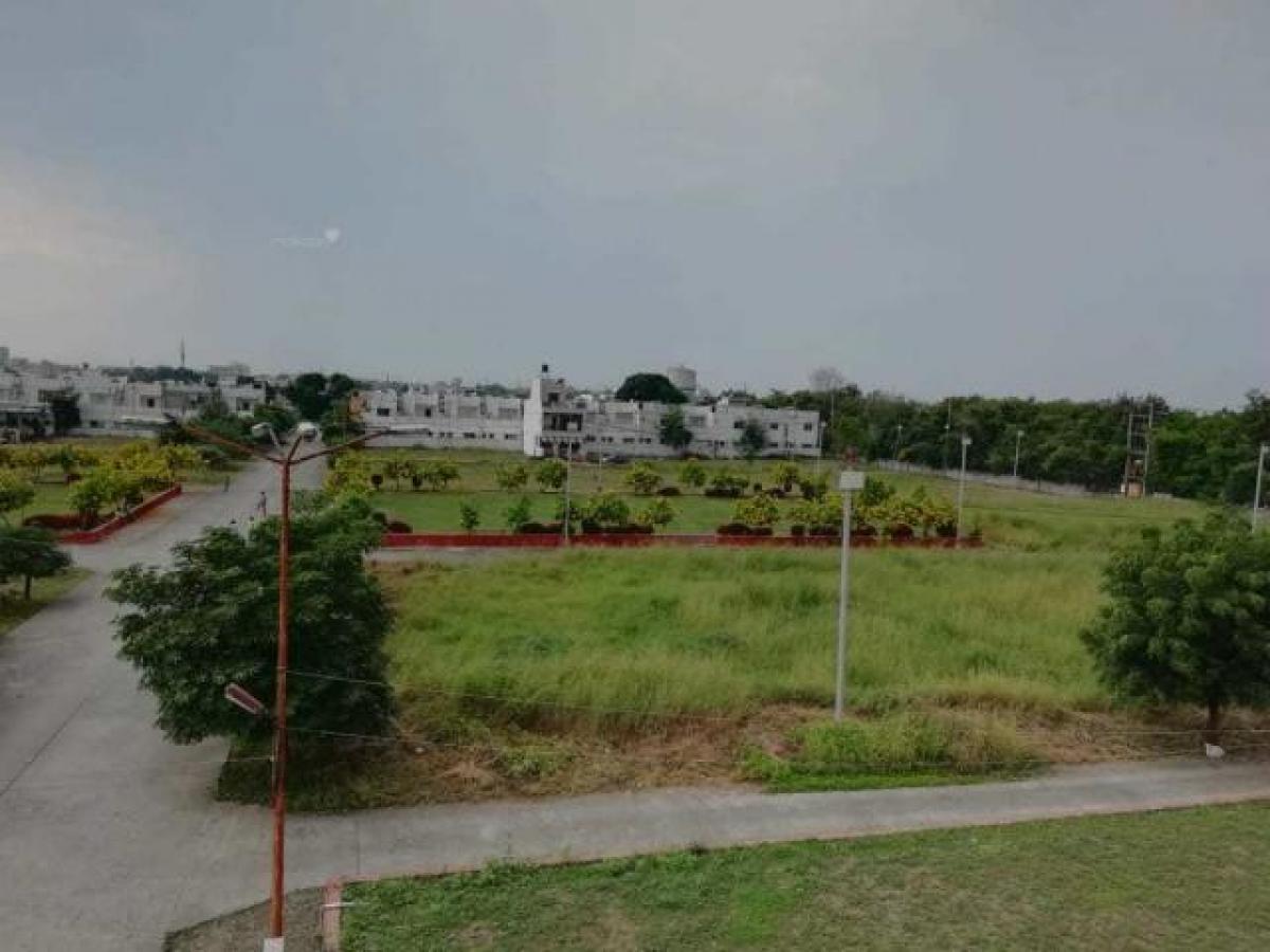 Picture of Residential Land For Sale in Indore, Indore, India