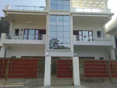 Home For Sale in Dehradun, India