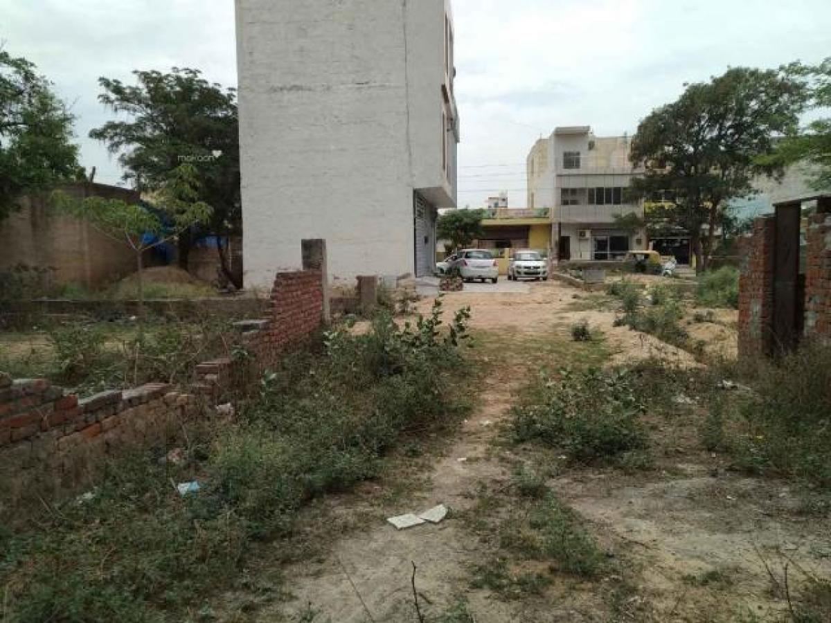 Picture of Residential Land For Sale in Gurgaon, Haryana, India