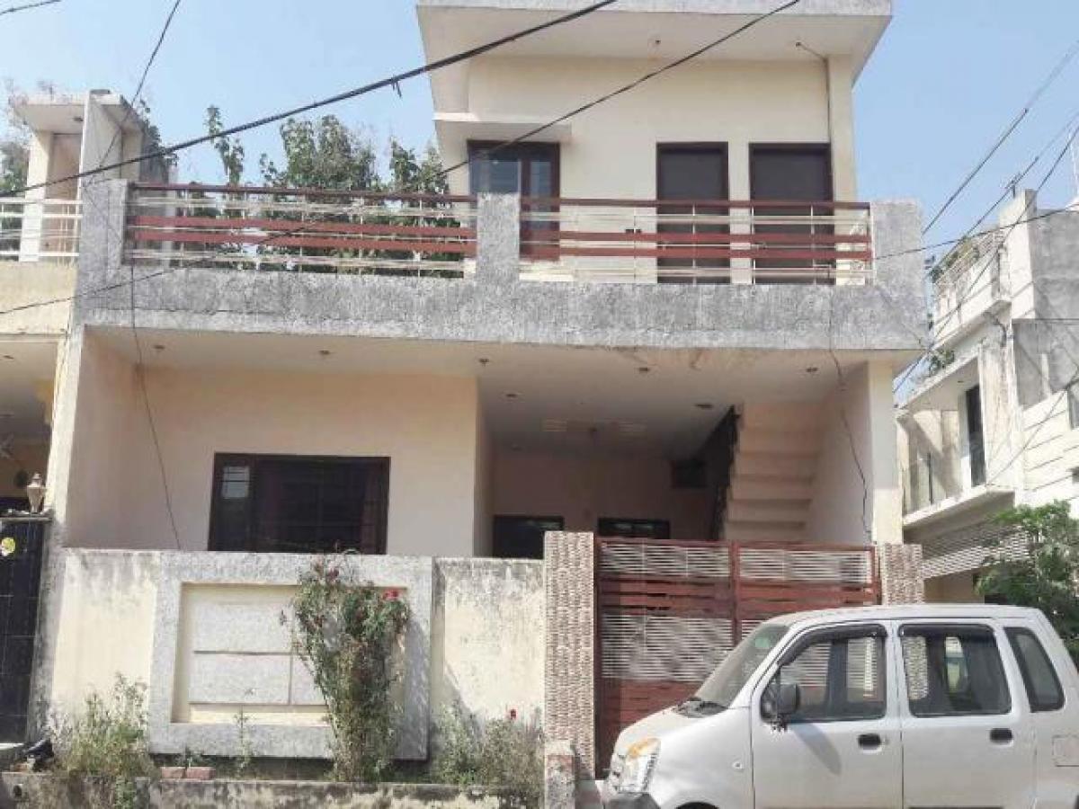 Picture of Home For Sale in Ludhiana, Punjab, India