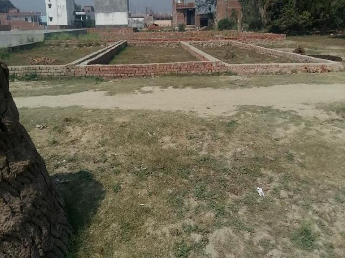 Picture of Residential Land For Sale in Varanasi, Uttar Pradesh, India