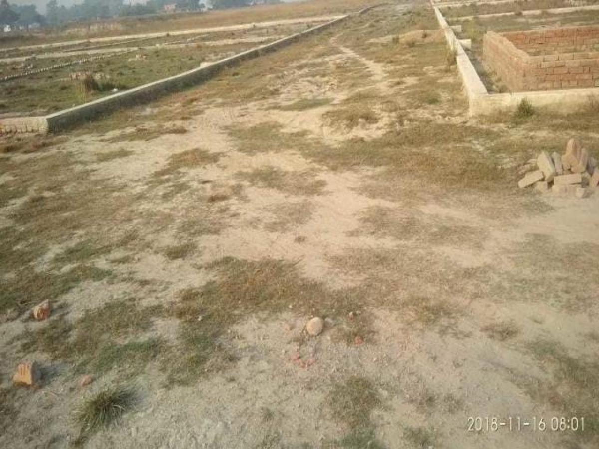 Picture of Residential Land For Sale in Varanasi, Uttar Pradesh, India