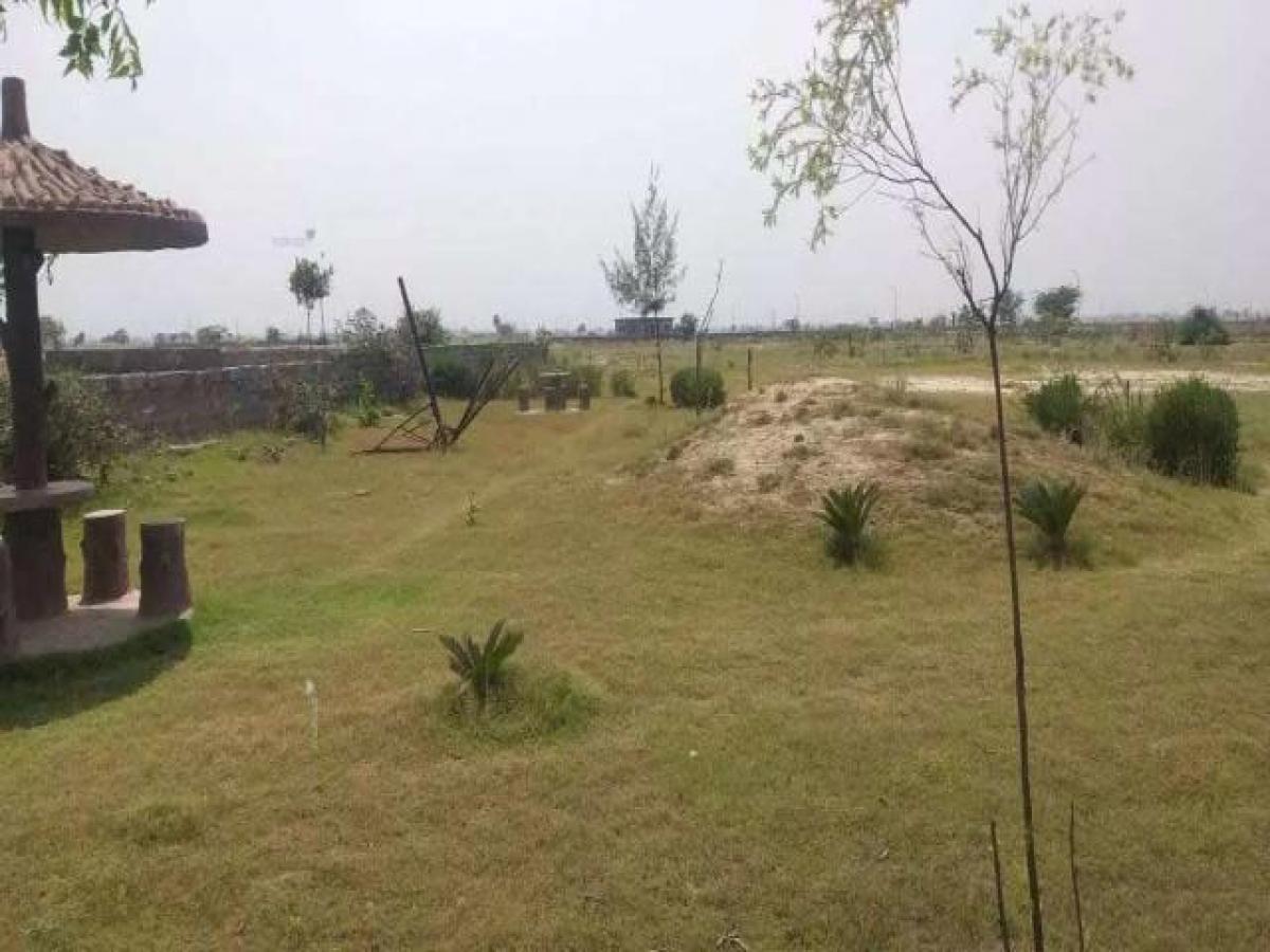 Picture of Residential Land For Sale in Aligarh, Uttar Pradesh, India