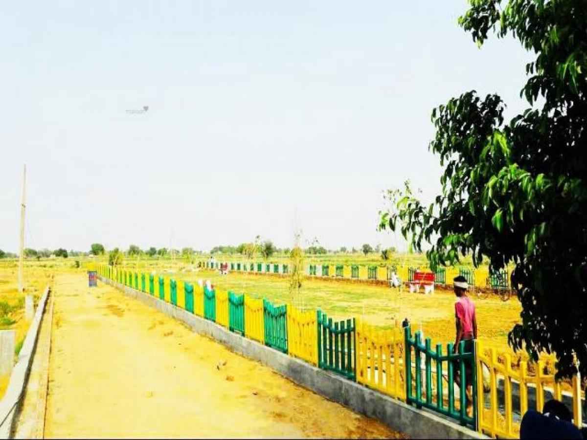 Picture of Residential Land For Sale in Aligarh, Uttar Pradesh, India