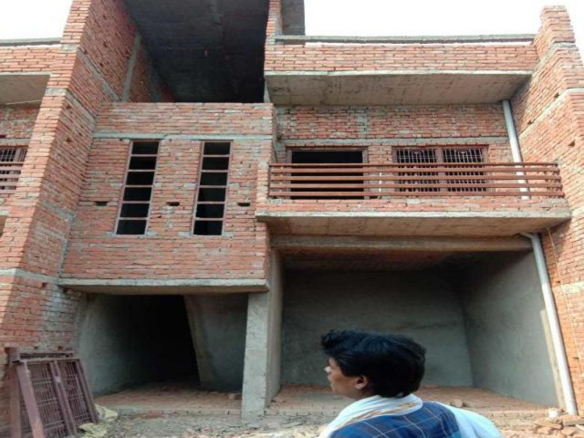 Picture of Home For Sale in Varanasi, Uttar Pradesh, India
