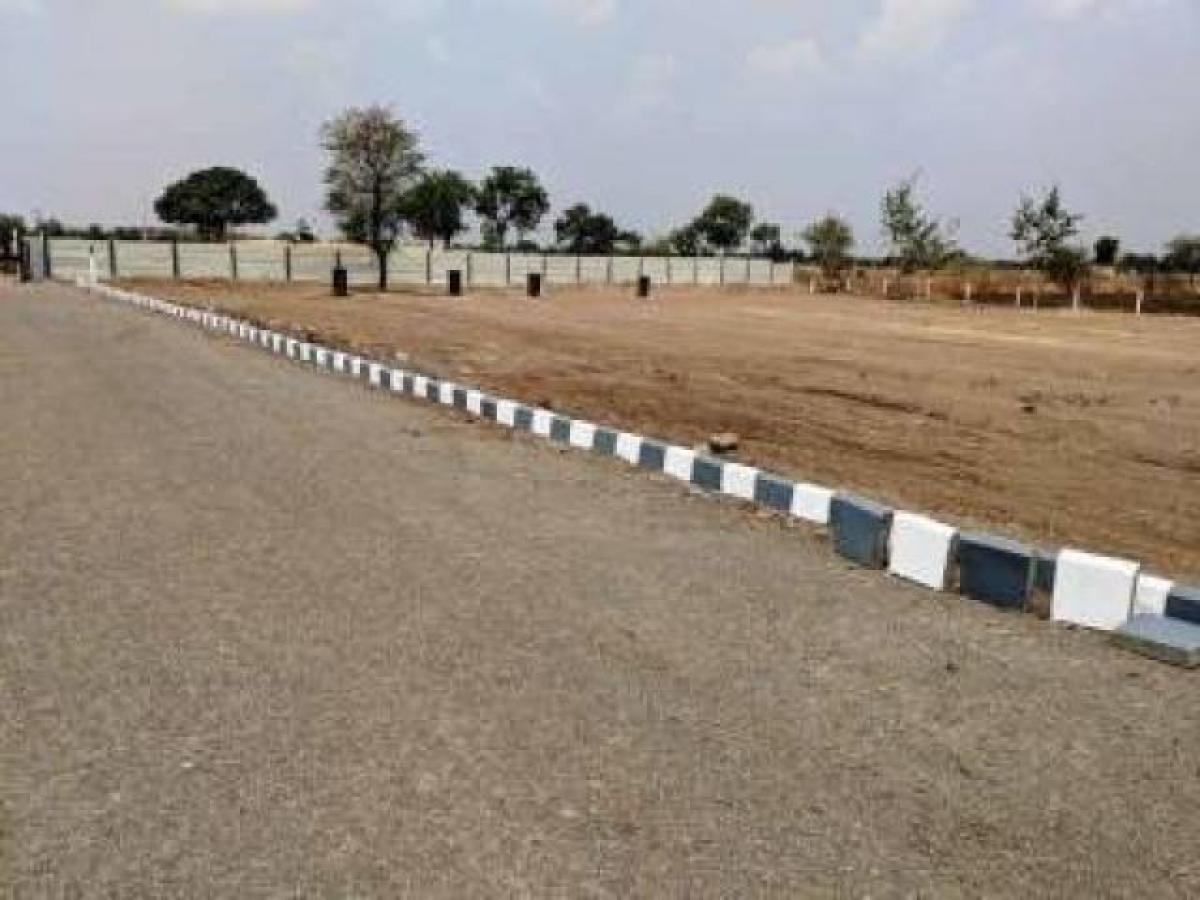 Picture of Residential Land For Sale in Pune, Maharashtra, India