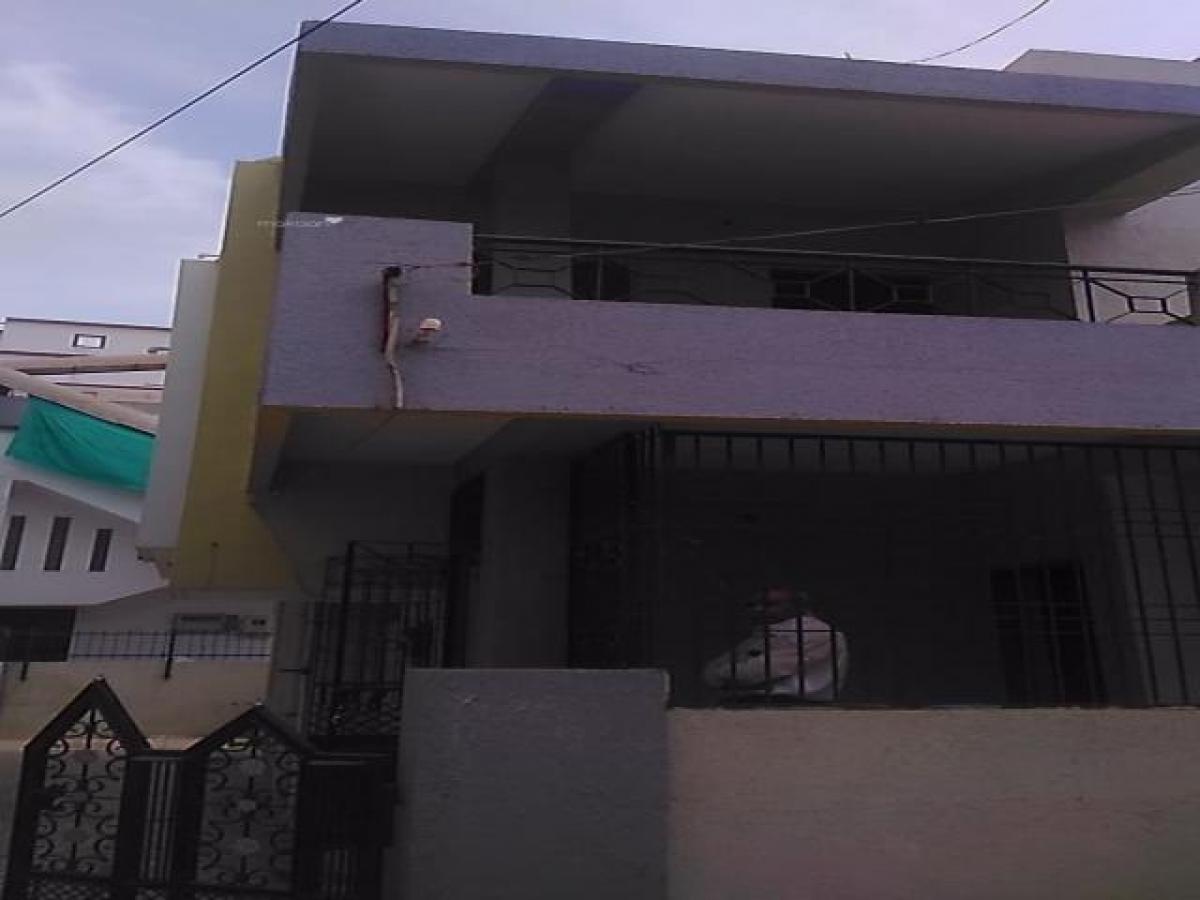 Picture of Home For Rent in Vadodara, Gujarat, India