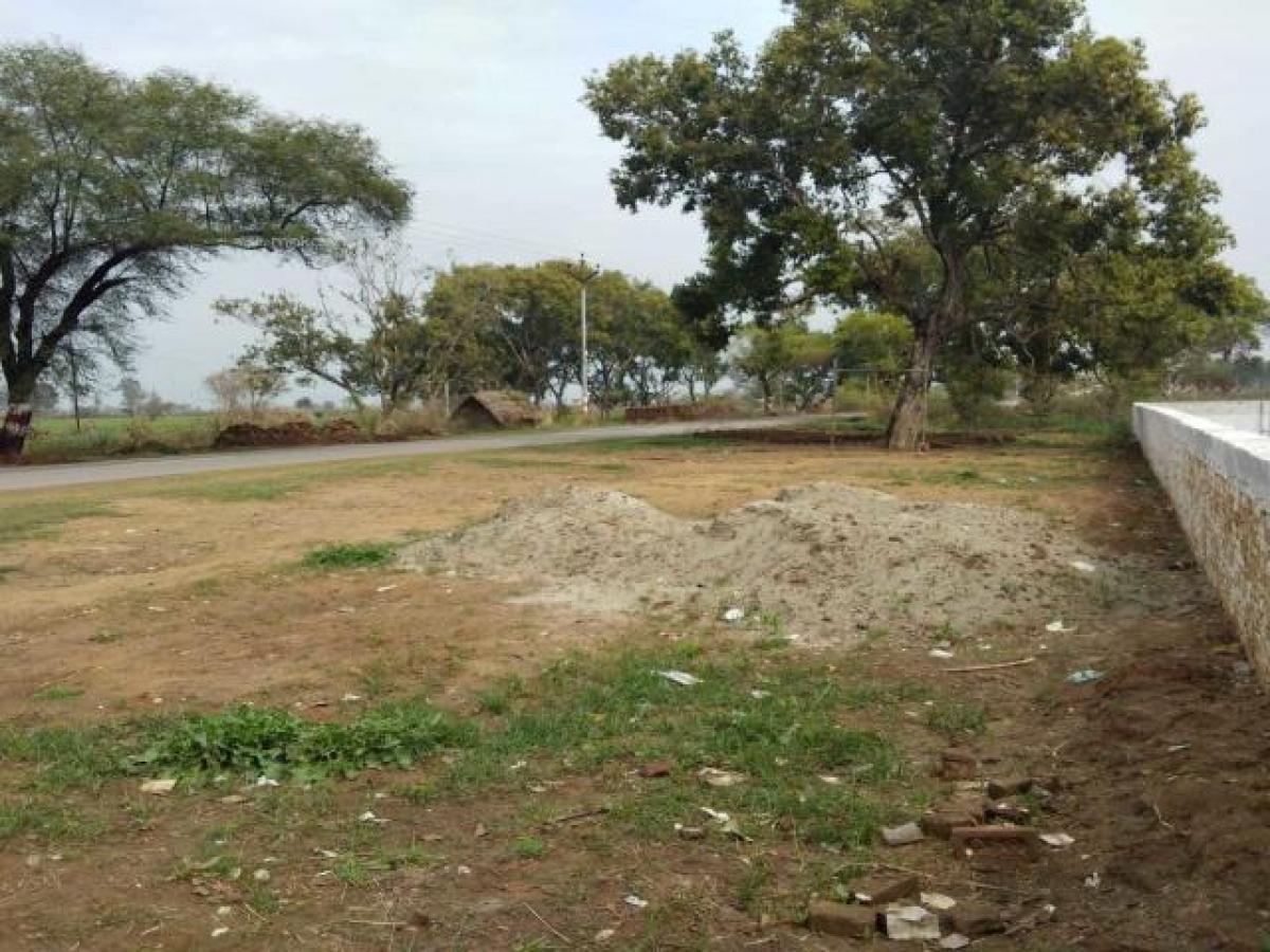 Picture of Residential Land For Sale in Aligarh, Uttar Pradesh, India