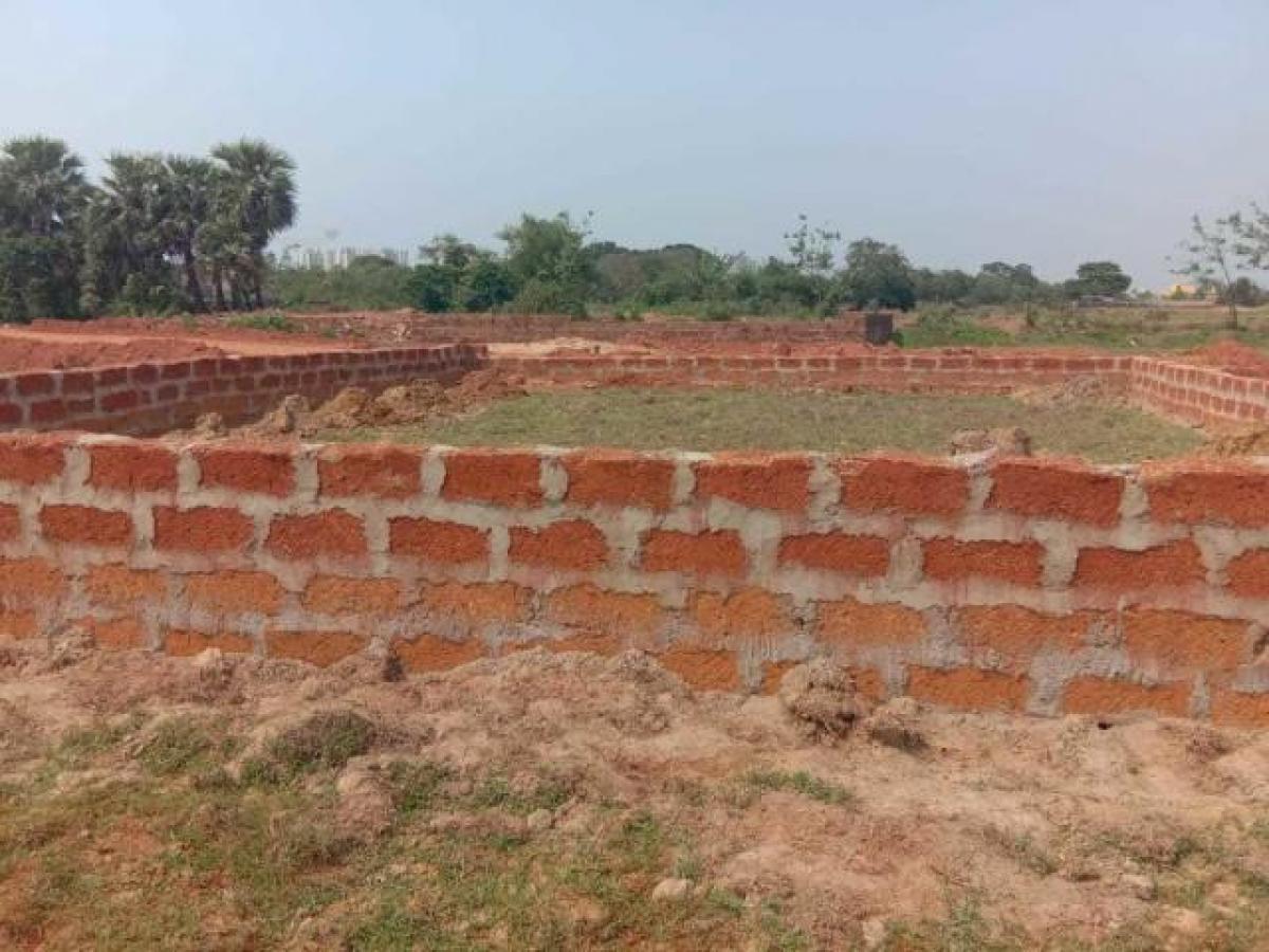 Picture of Residential Land For Sale in Bhubaneswar, Orissa, India