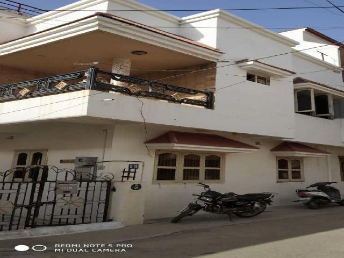 Picture of Home For Rent in Vadodara, Gujarat, India