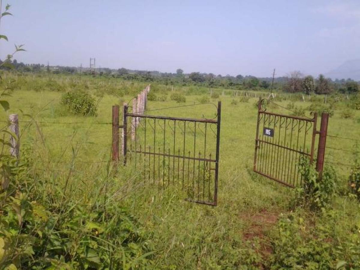 Picture of Residential Land For Sale in Mumbai, Maharashtra, India