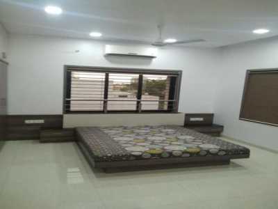 Apartment For Rent in Surat, India