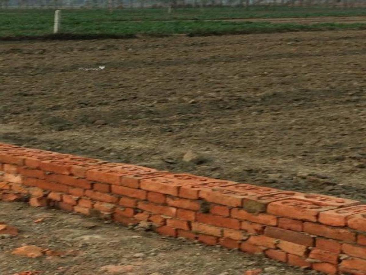 Picture of Residential Land For Sale in Allahabad, Uttar Pradesh, India