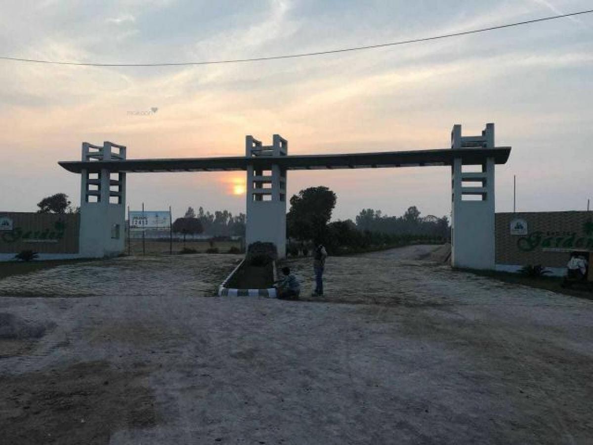 Picture of Residential Land For Sale in Kanpur, Uttar Pradesh, India