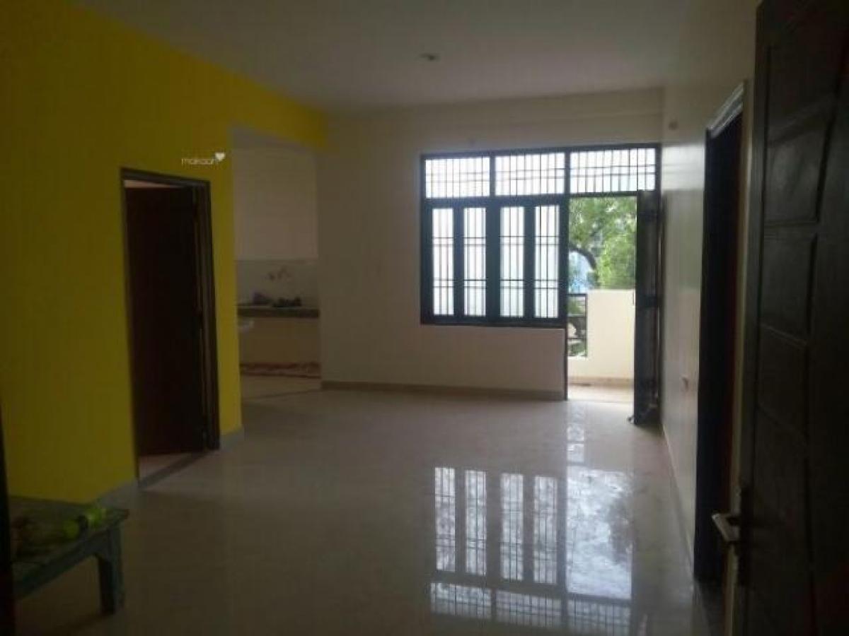 Picture of Home For Sale in Varanasi, Uttar Pradesh, India