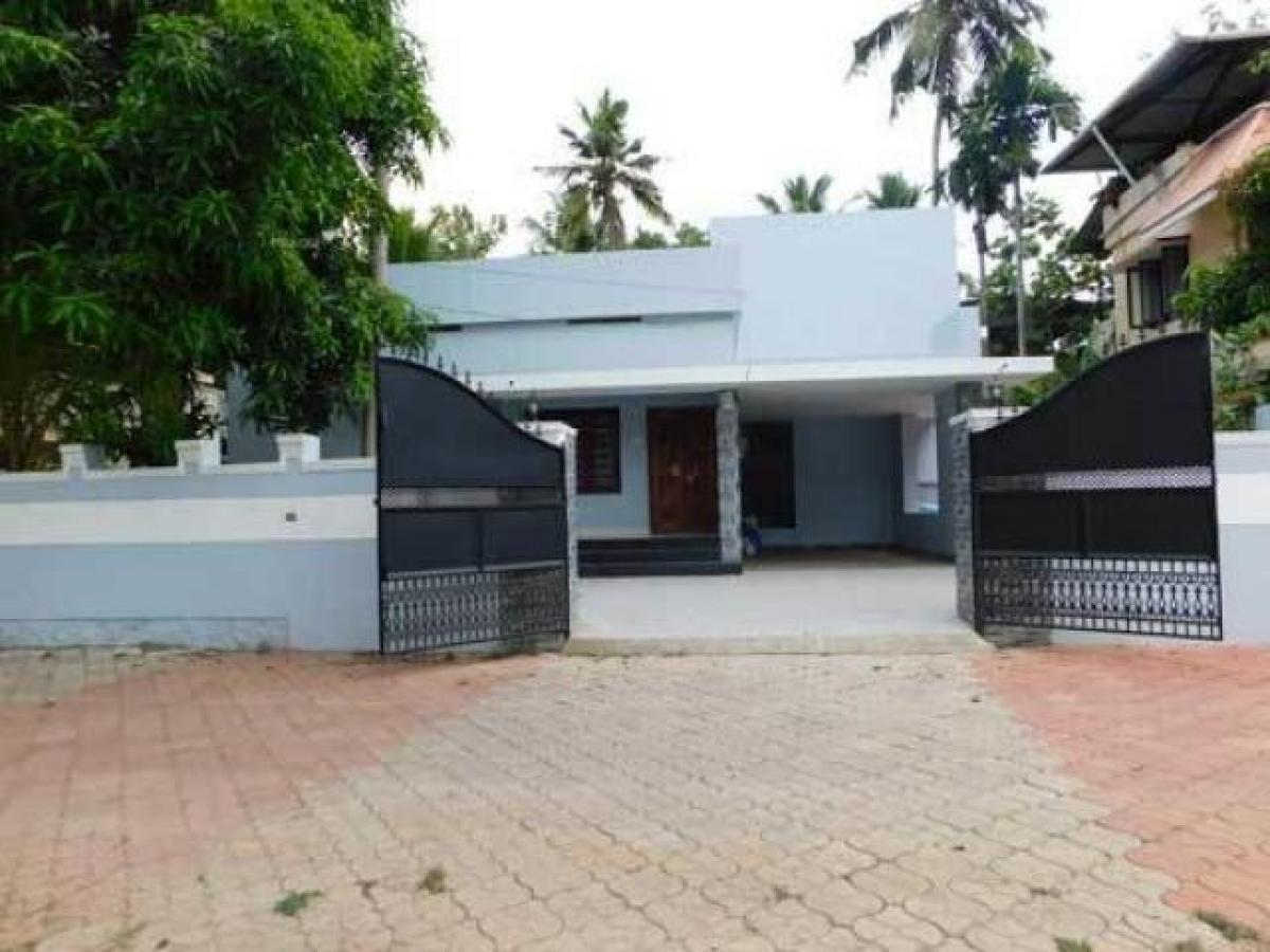 Picture of Home For Sale in Trivandrum, Kerala, India