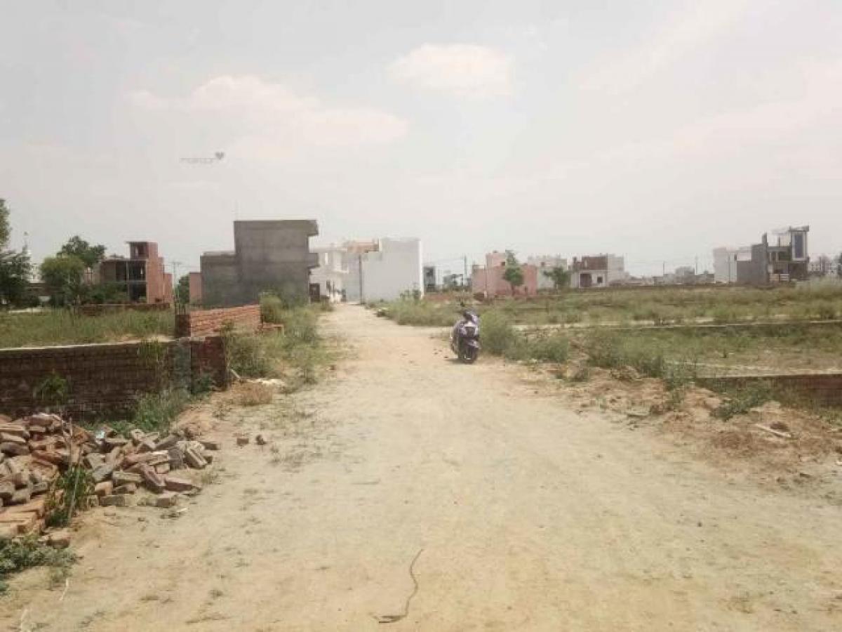 Picture of Residential Land For Sale in Meerut, Uttar Pradesh, India