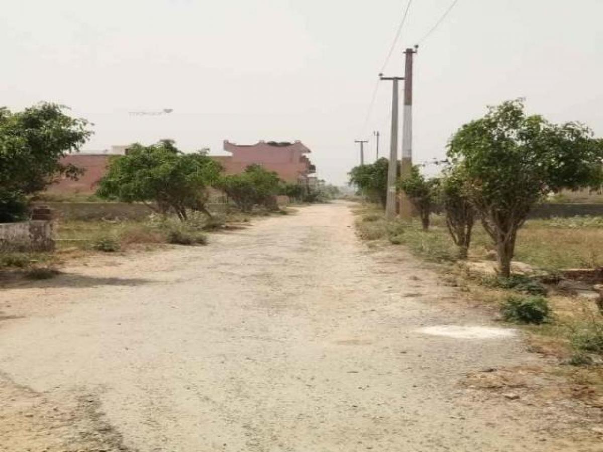 Picture of Residential Land For Sale in Meerut, Uttar Pradesh, India