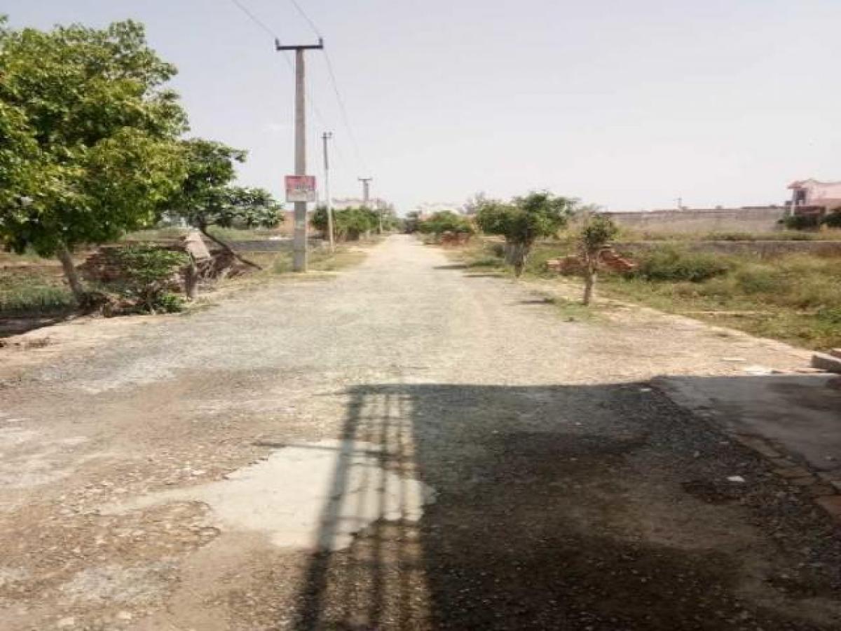 Picture of Residential Land For Sale in Meerut, Uttar Pradesh, India