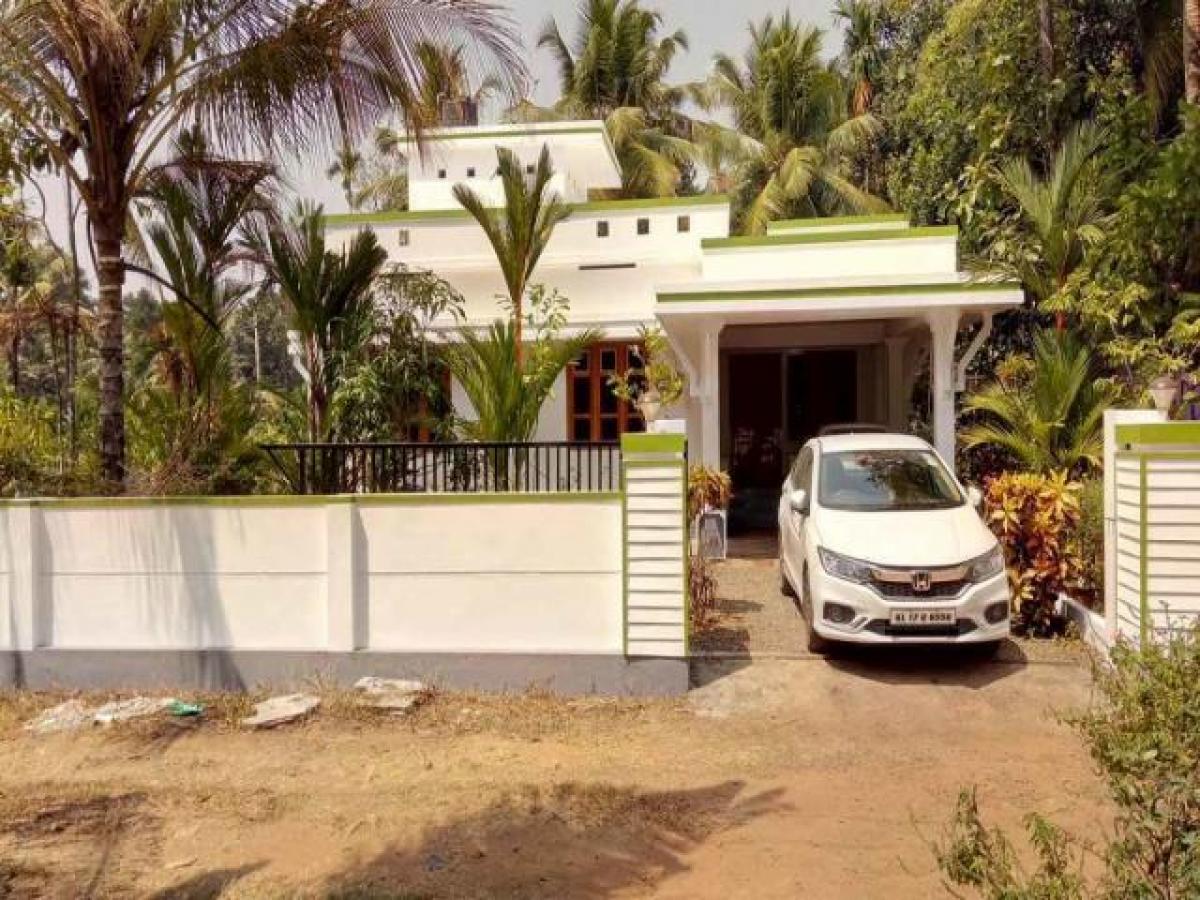 Picture of Home For Sale in Kottayam, Kerala, India