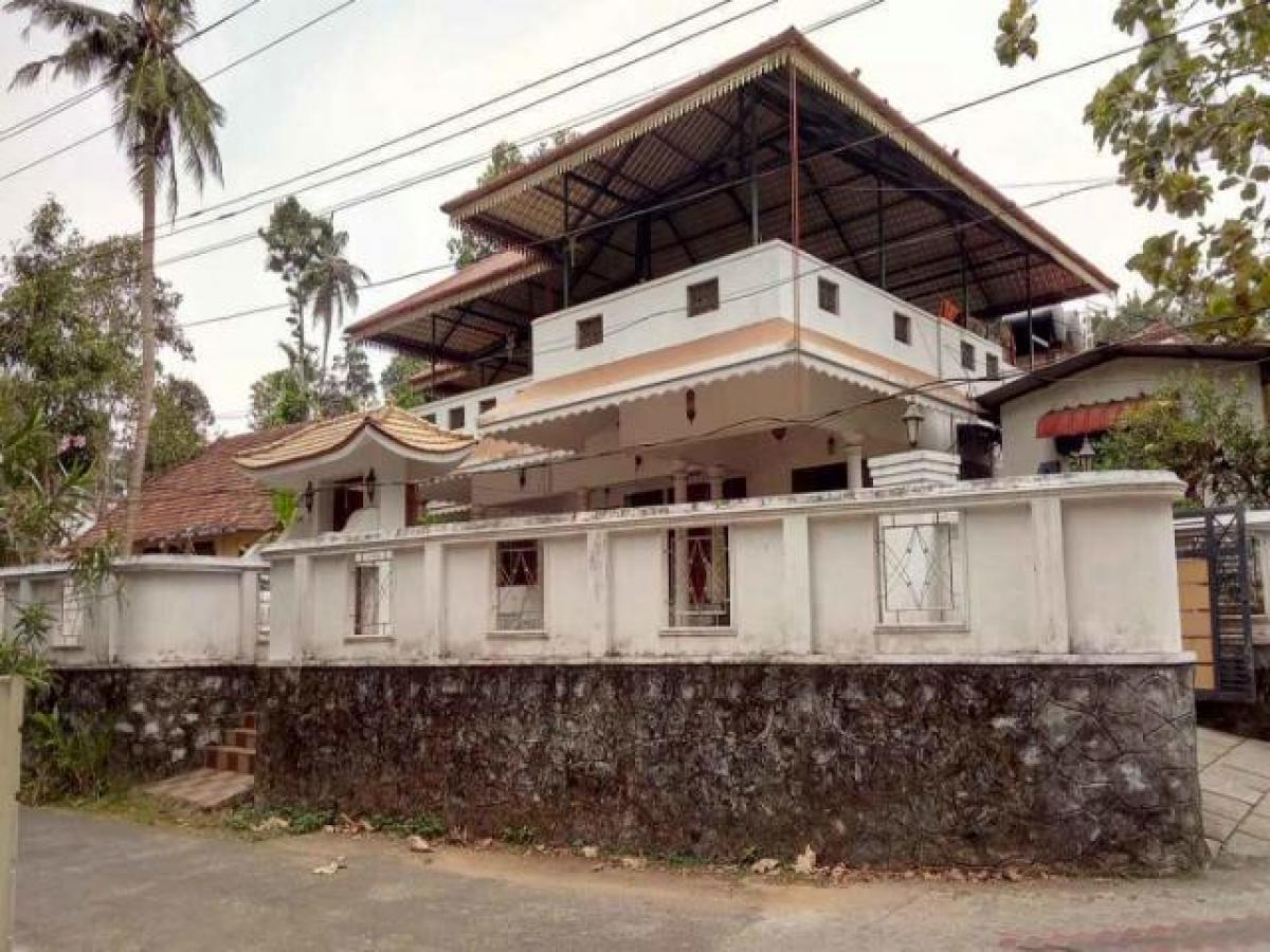 Picture of Home For Sale in Kottayam, Kerala, India