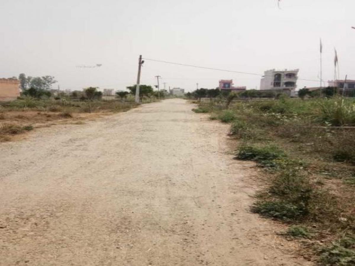 Picture of Residential Land For Sale in Meerut, Uttar Pradesh, India