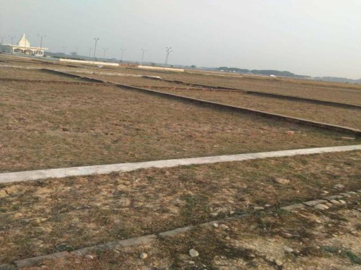 Picture of Residential Land For Sale in Varanasi, Uttar Pradesh, India