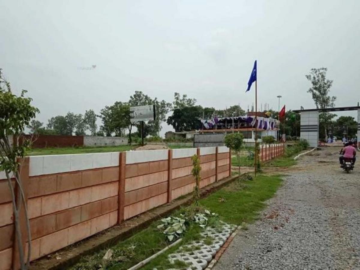 Picture of Residential Land For Sale in Allahabad, Uttar Pradesh, India