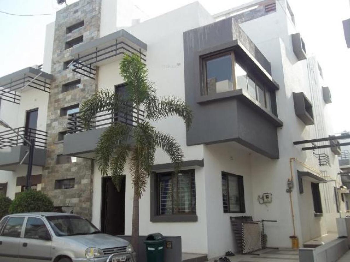 Picture of Home For Sale in Gandhinagar, Gujarat, India