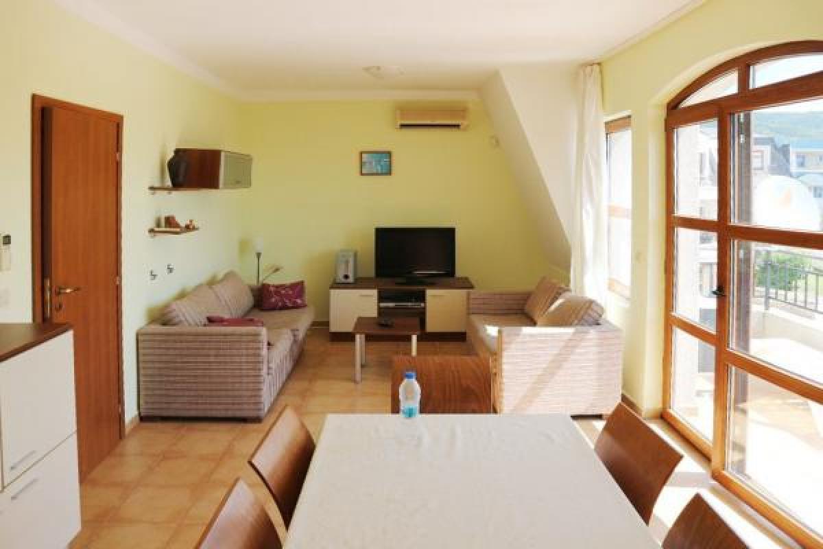 Picture of Apartment For Sale in Kosharitsa, Burgas, Bulgaria
