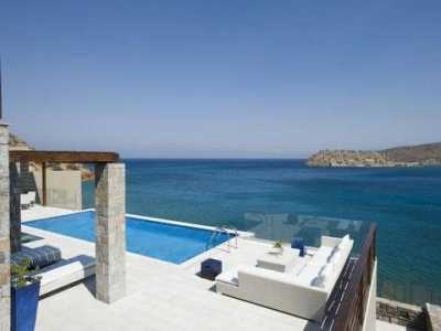 Villa For Sale in Agios Nikolaos, Greece