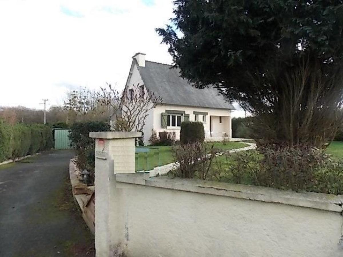 Picture of Home For Sale in Bourseul, Bretagne, France