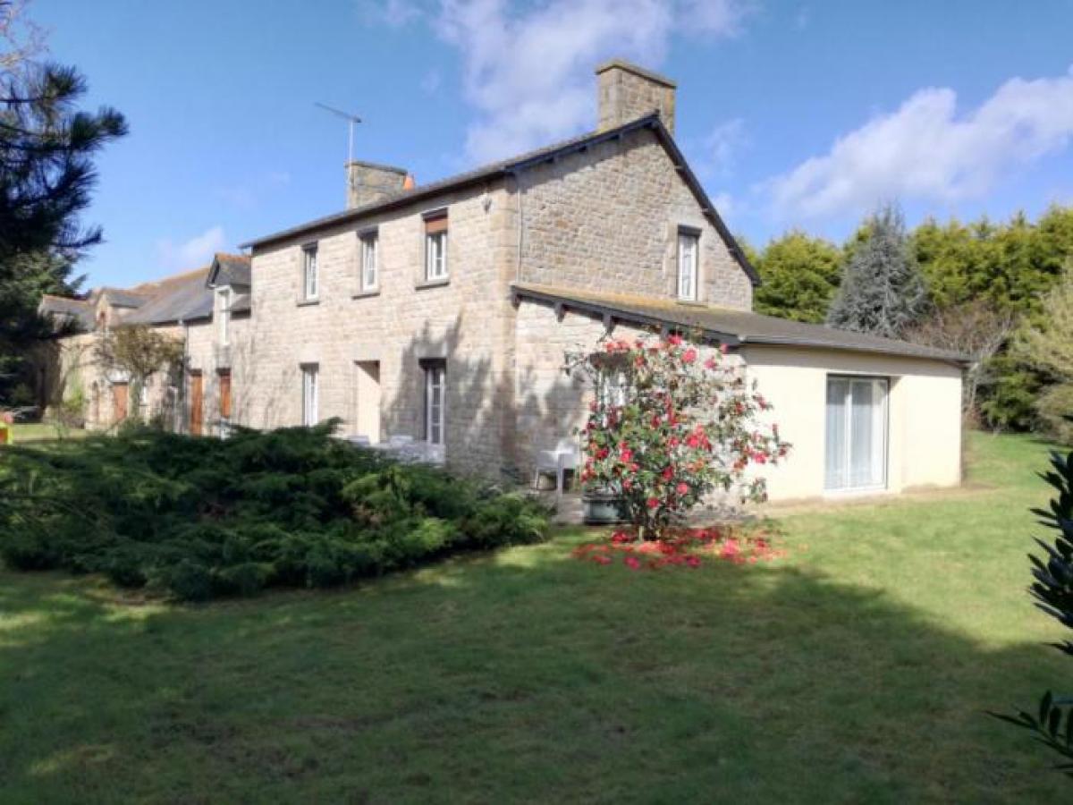 Picture of Home For Sale in Bourseul, Bretagne, France