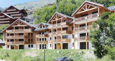 Apartment For Sale in Vaujany, France