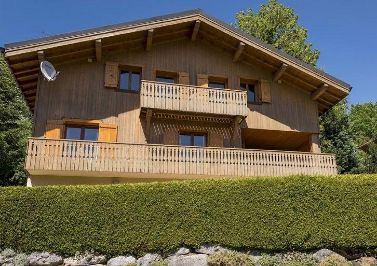 Picture of Home For Sale in Verchaix, Rhone Alpes, France