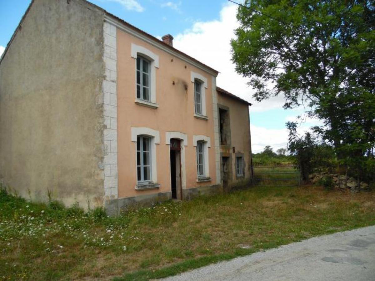 Picture of Villa For Sale in Rougnat, Creuse, France