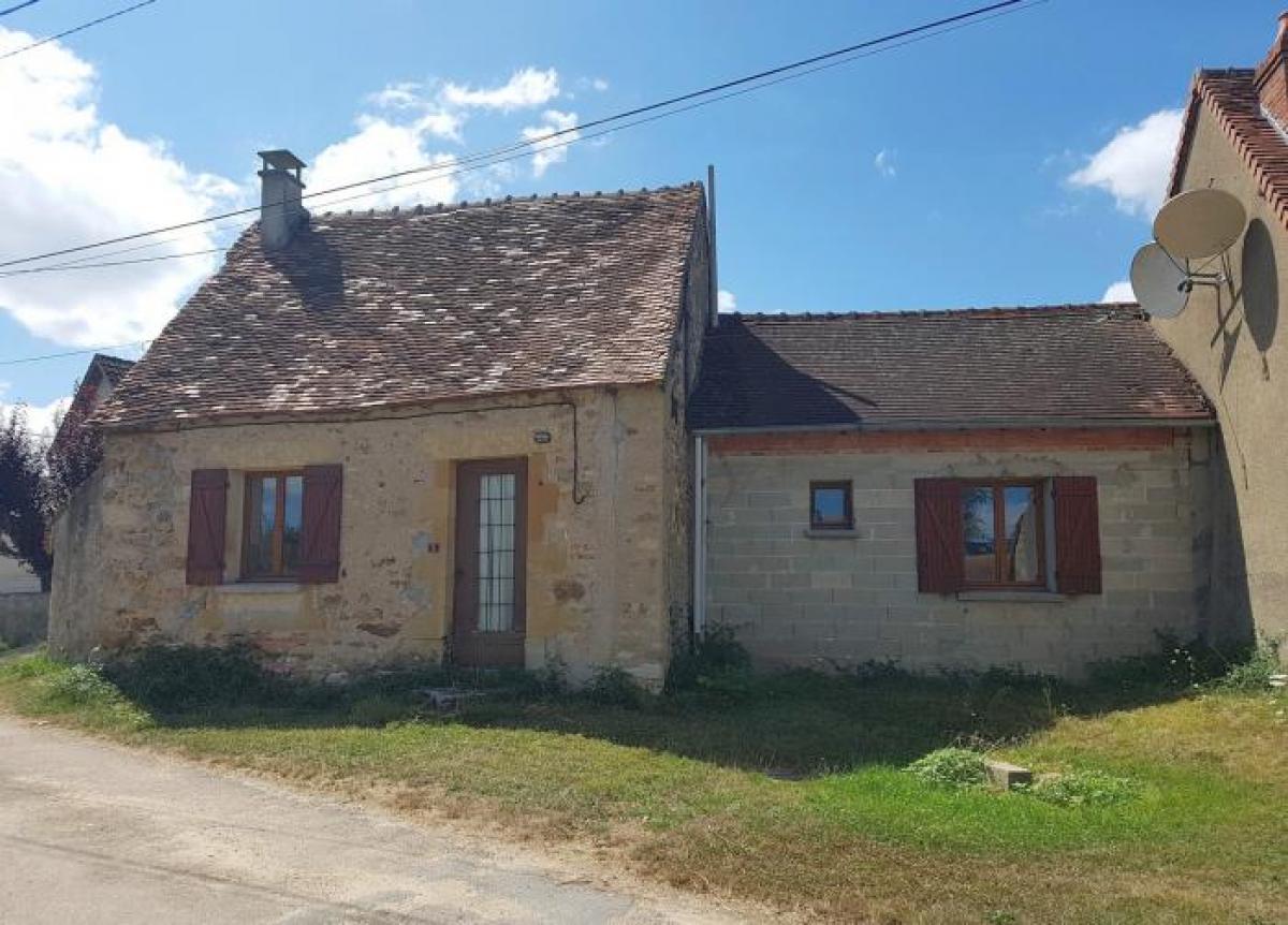 Picture of Villa For Sale in Prissac, Centre, France