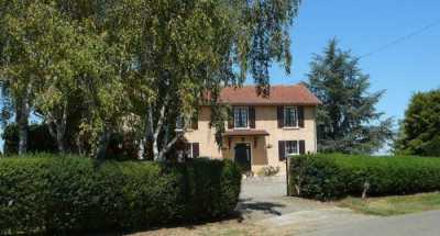 Home For Sale in Mielan, France
