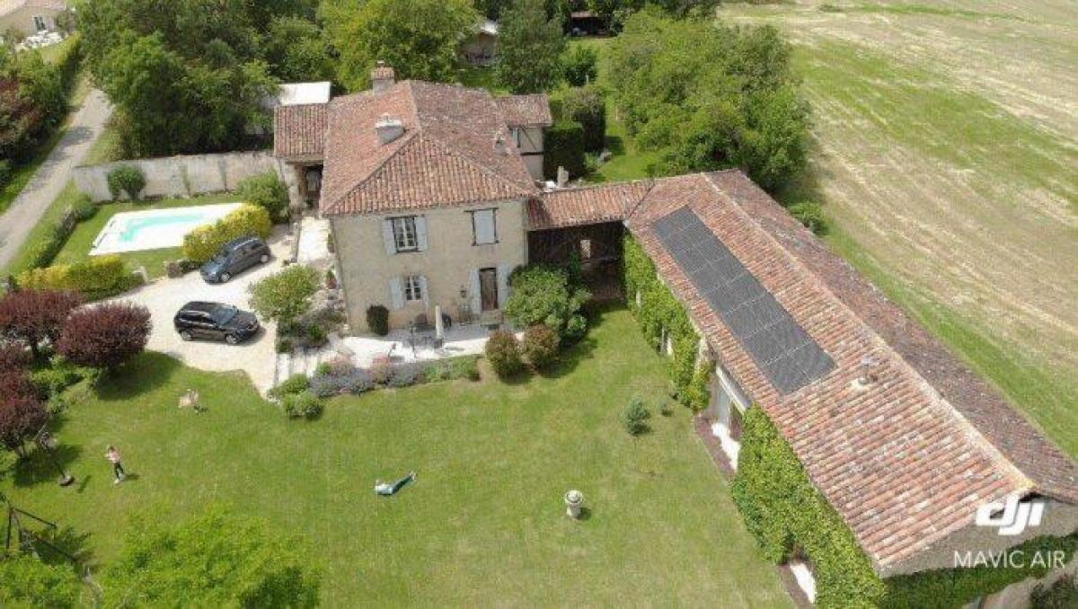 Picture of Home For Sale in Seissan, Midi Pyrenees, France