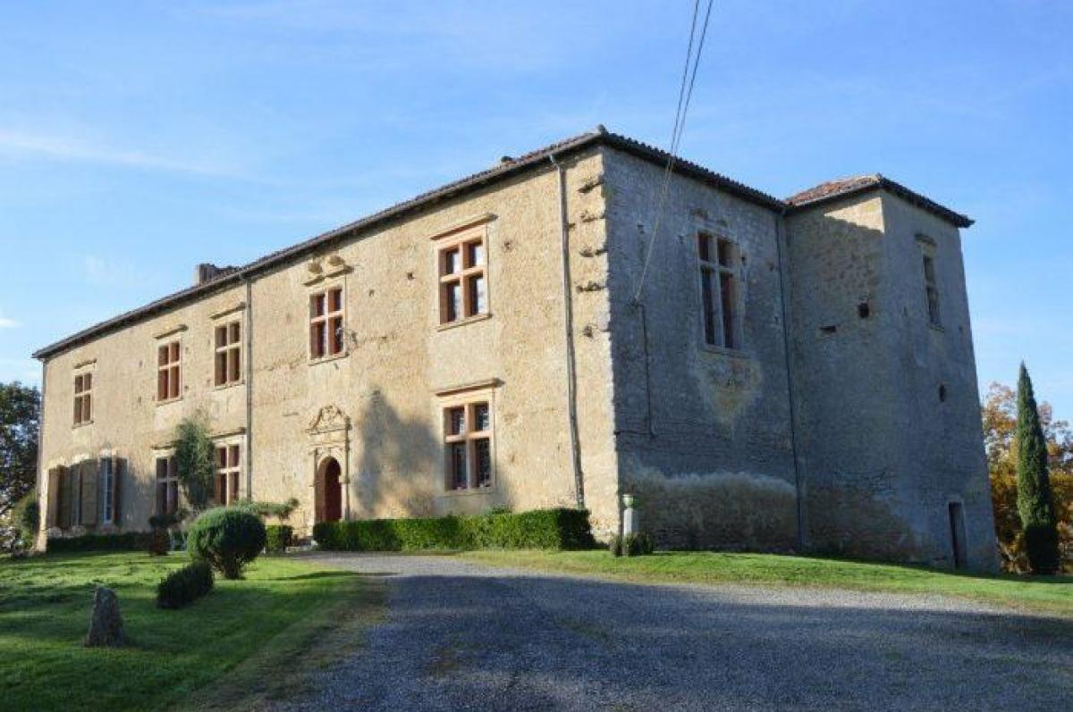 Picture of Home For Sale in Seissan, Midi Pyrenees, France